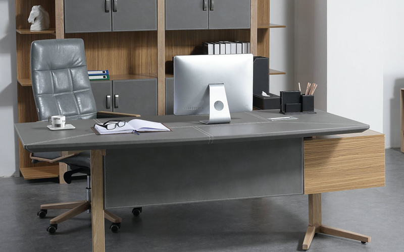Nordic Class II office table 